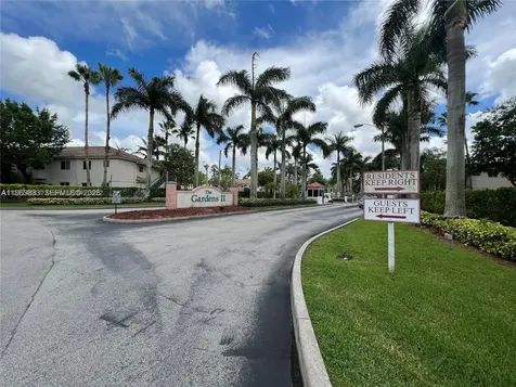 1260 SE 31st Court Homestead FL 33035