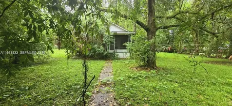331 NE 9 Avenue Ocala FL 34470
