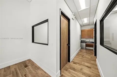 1930 N 30th Road Hollywood FL 33021
