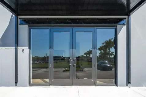 1930 N 30th Road Hollywood FL 33021