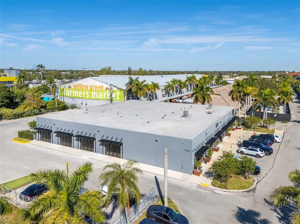 1930 N 30th Road Hollywood FL 33021