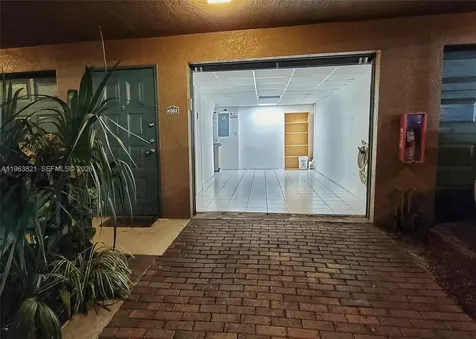 2891 NE 185th Street Aventura FL 33180