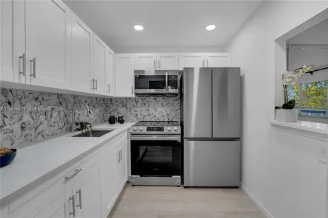 4035 Durham B Deerfield Beach FL 33442