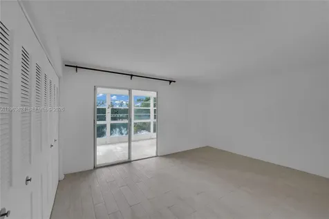 4035 Durham B Deerfield Beach FL 33442
