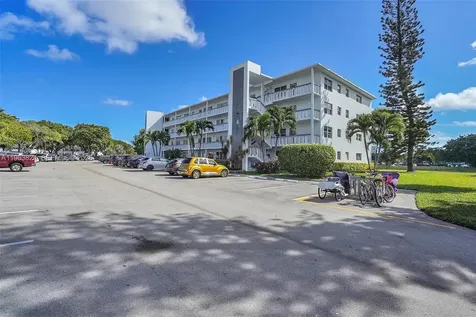4035 Durham B Deerfield Beach FL 33442