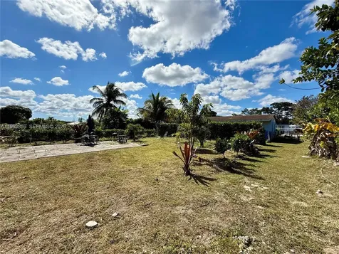 26435 SW 138th Court Homestead FL 33032