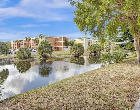 4047 NW 16 Lauderhill FL 33313