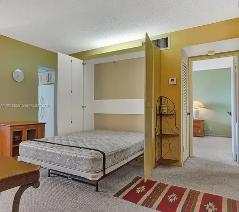 4047 NW 16 Lauderhill FL 33313
