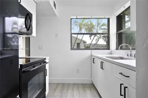 980 Constitution Drive Homestead FL 33034