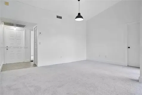 980 Constitution Drive Homestead FL 33034