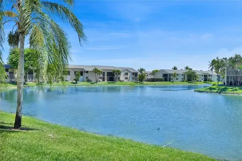 980 Constitution Drive Homestead FL 33034