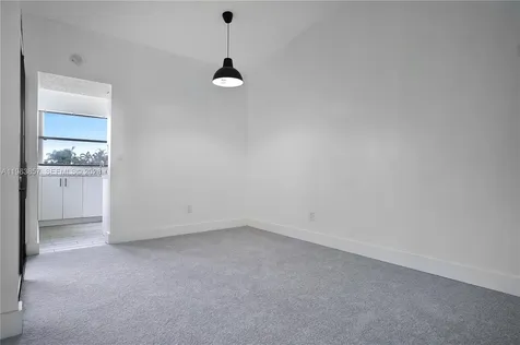 980 Constitution Drive Homestead FL 33034