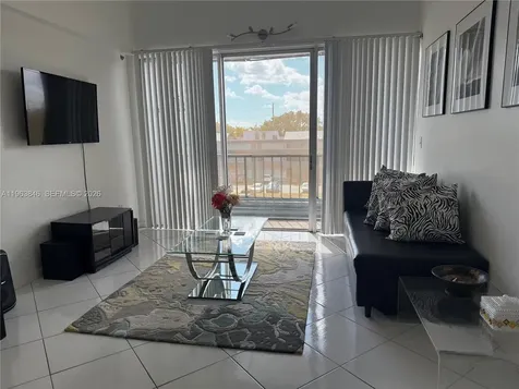 8821 W Flagler Street Miami FL 33174
