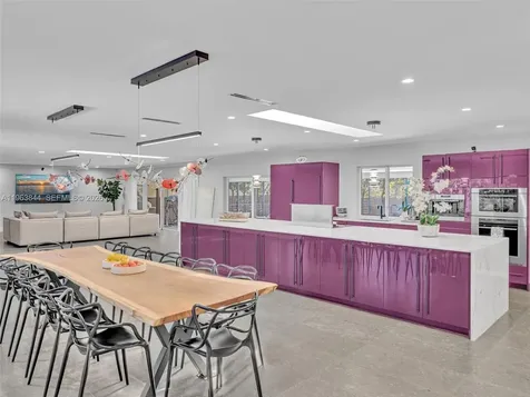 840 S Southlake Drive Hollywood FL 33019