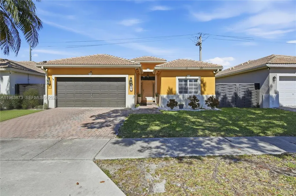 9071 SW 208th Terrace Cutler Bay FL 33189