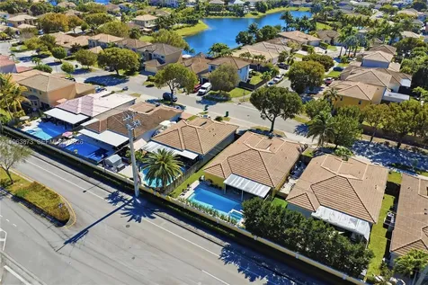 9071 SW 208th Terrace Cutler Bay FL 33189