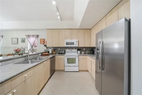 9071 SW 208th Terrace Cutler Bay FL 33189