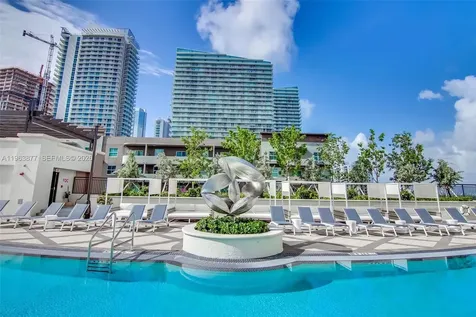 999 SW 1st Avenue Miami FL 33130
