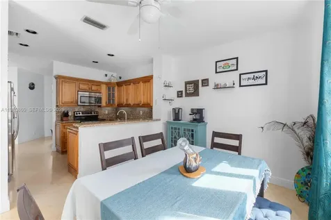 15832 SW 10th Street Pembroke Pines FL 33027