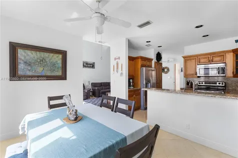 15832 SW 10th Street Pembroke Pines FL 33027
