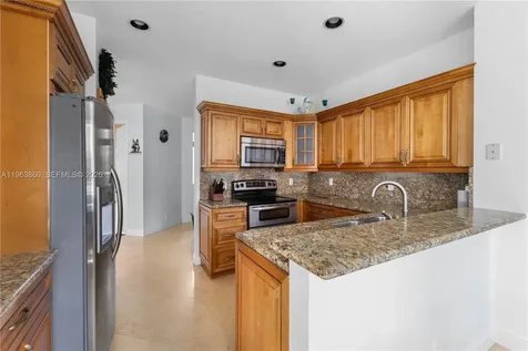 15832 SW 10th Street Pembroke Pines FL 33027