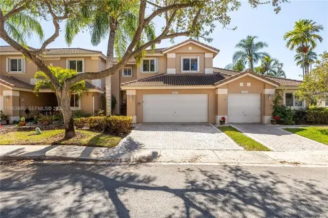 15832 SW 10th Street Pembroke Pines FL 33027
