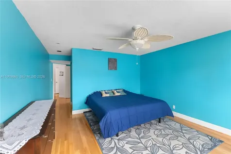 15832 SW 10th Street Pembroke Pines FL 33027