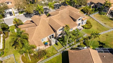 15832 SW 10th Street Pembroke Pines FL 33027