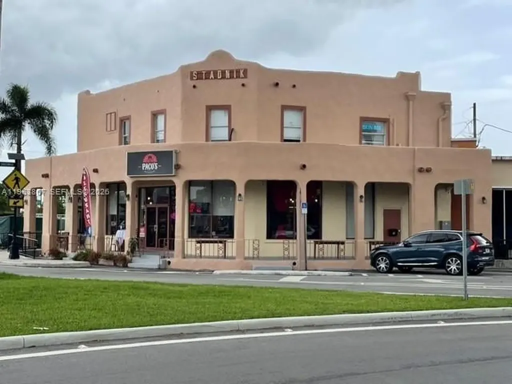 45 Curtiss Parkway Miami Springs FL 33166