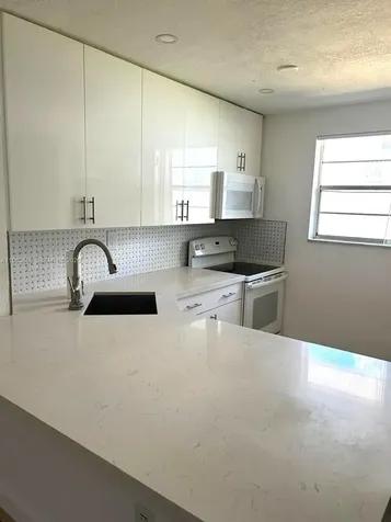 17255 SW 95th Avenue Palmetto Bay FL 33157