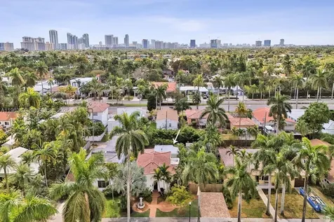 1028 Tyler Street Hollywood FL 33019