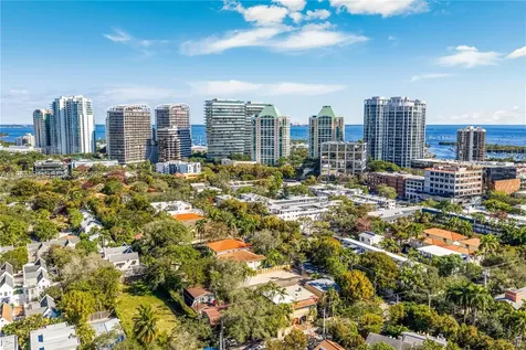 3197 Virginia Street Miami FL 33133