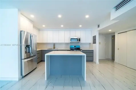 19380 Collins Avenue Sunny Isles Beach FL 33160