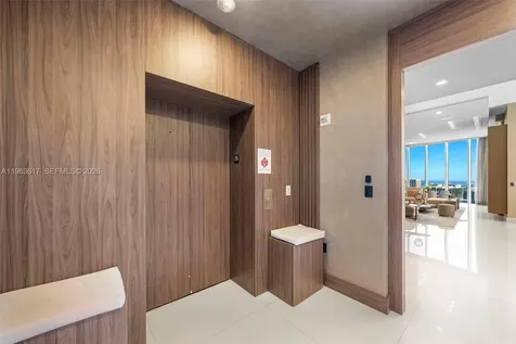 4100 Island Boulevard Aventura FL 33160