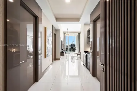 4100 Island Boulevard Aventura FL 33160