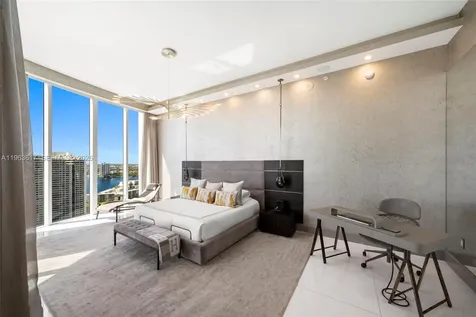 4100 Island Boulevard Aventura FL 33160