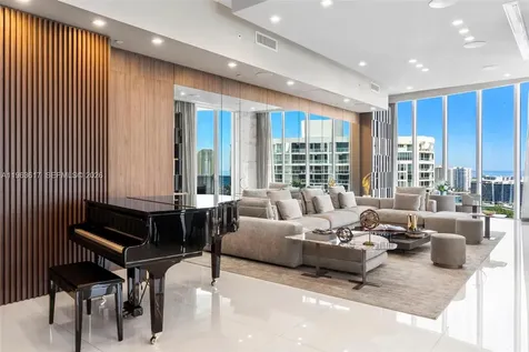 4100 Island Boulevard Aventura FL 33160
