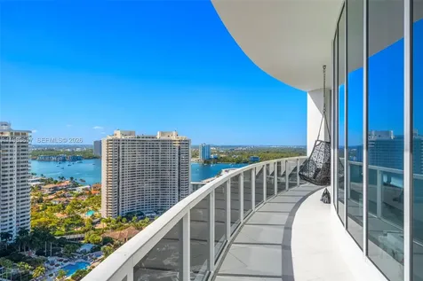 4100 Island Boulevard Aventura FL 33160