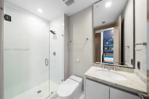 4100 Island Boulevard Aventura FL 33160