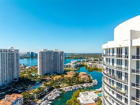 4100 Island Boulevard Aventura FL 33160