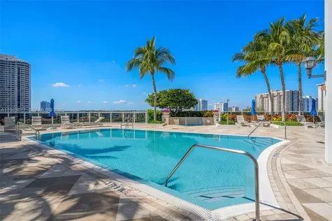 4100 Island Boulevard Aventura FL 33160