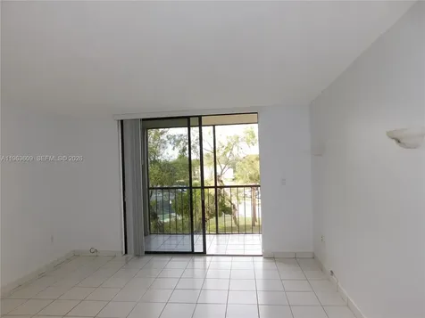 8025 SW 107 Avenue Miami FL 33173