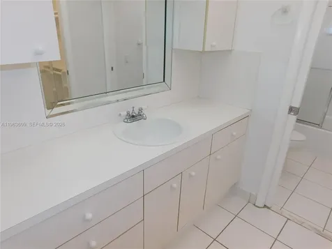 8025 SW 107 Avenue Miami FL 33173