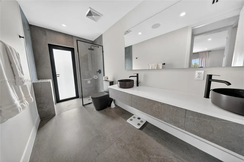 4312 NE 22nd Avenue Fort Lauderdale FL 33308