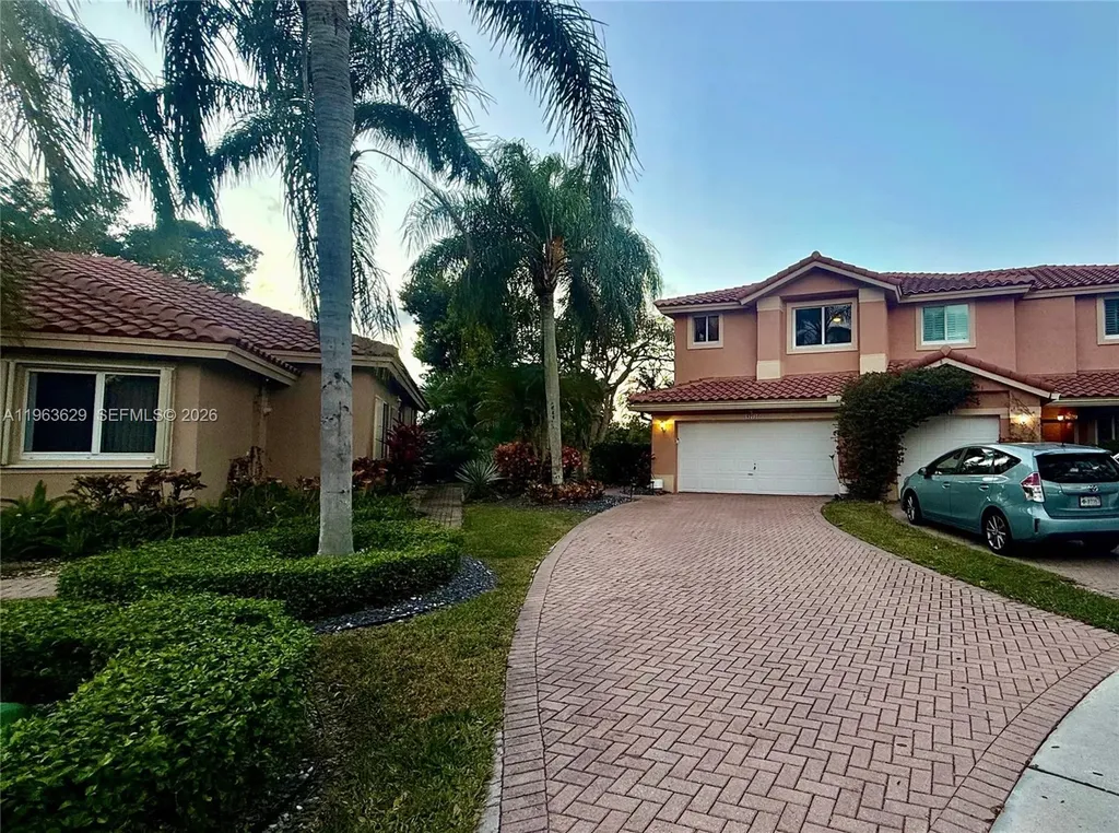 5772 NW 127th Terrace Coral Springs FL 33076