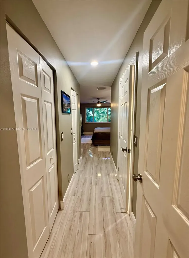 5772 NW 127th Terrace Coral Springs FL 33076