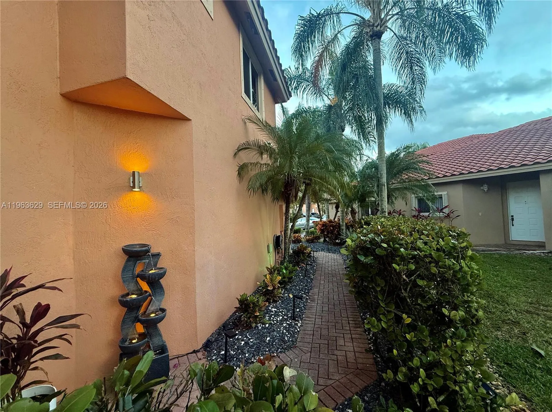 5772 NW 127th Terrace Coral Springs FL 33076