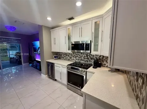 5772 NW 127th Terrace Coral Springs FL 33076