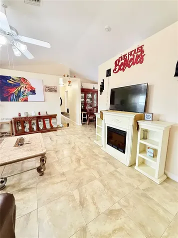 755 Arundel Fort Myers FL 33913
