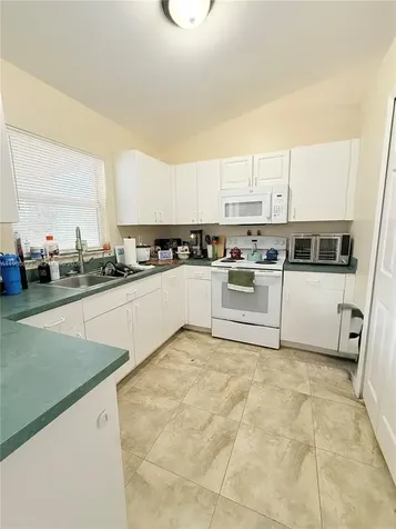 755 Arundel Fort Myers FL 33913